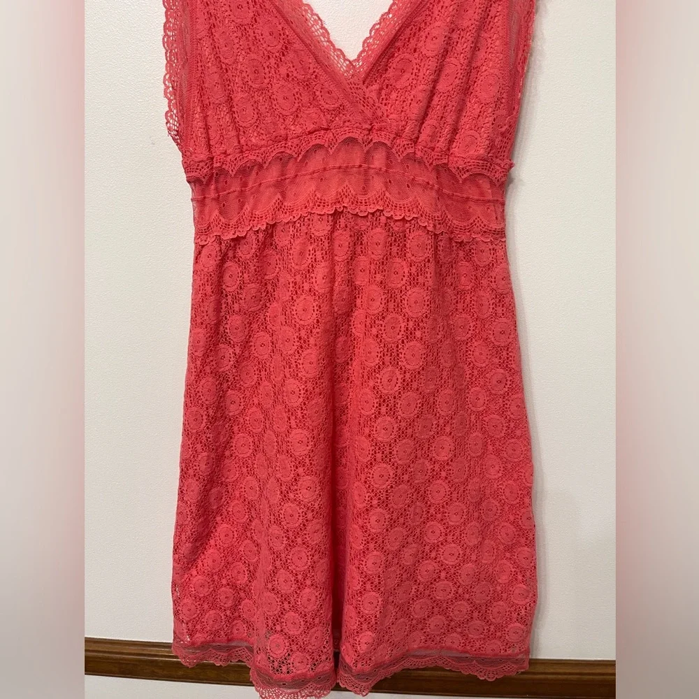 Pinky Lace Mini Dress - Picture 4 of 6